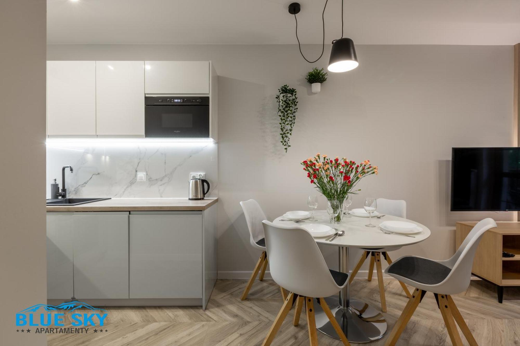 Apartment Bluesky - Nad Lomnica 14 - Centrum Karpacza, Blisko Deptaka